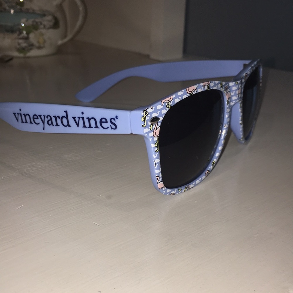 Vineyard vines sunglasses